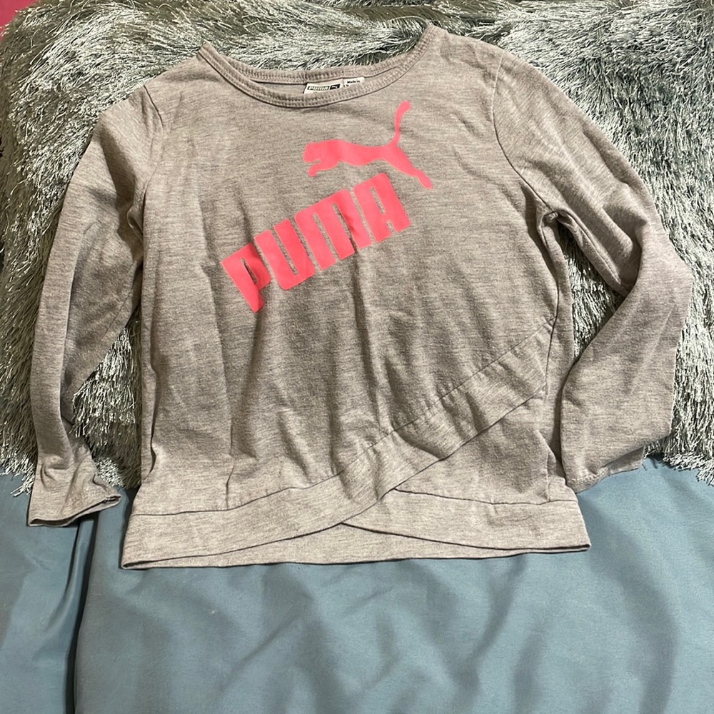 Warm Puma shirt